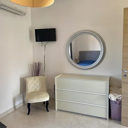 Pizzo Beach Club Penthouse Appartement *